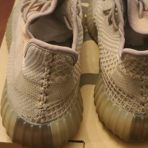 Yeezy Boost 350 - Picture 5 of 6